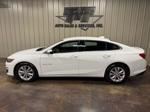 Used 2023 Chevrolet Malibu LT image 3