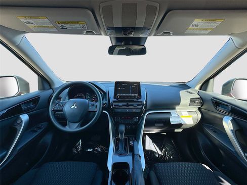 New 2026 Mitsubishi Eclipse Cross LE image 22