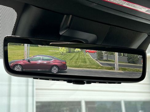 Used 2023 Toyota Tundra Platinum image 35