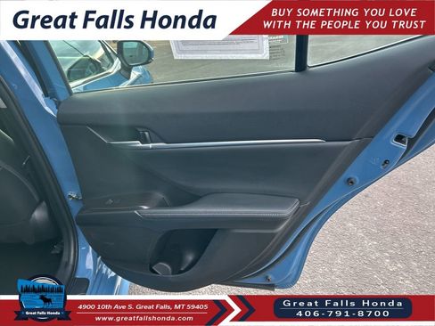 Used 2024 Toyota Camry XSE image 25