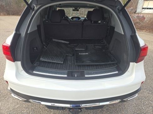 Used 2018 Acura MDX SH-AWD w/ Technology Package image 15