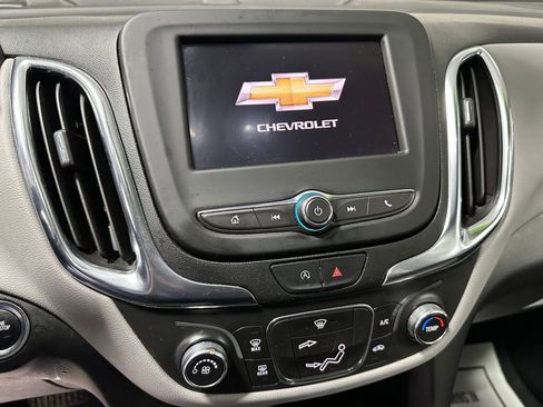 Used 2022 Chevrolet Equinox LS w/ LPO, Floor Liner Package image 12