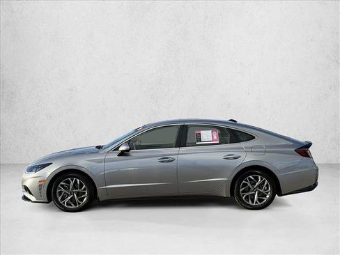 Certified 2021 Hyundai Sonata SEL w/ Cargo Package image 9