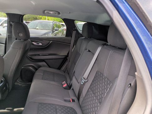 Used 2022 Chevrolet Blazer LT FWD image 36