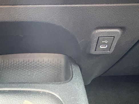 Used 2023 Toyota Corolla LE w/ LE Convenience Package FWD image 25