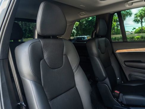 Used 2023 Volvo XC90 B6 Plus w/ Protection Package Premier image 24