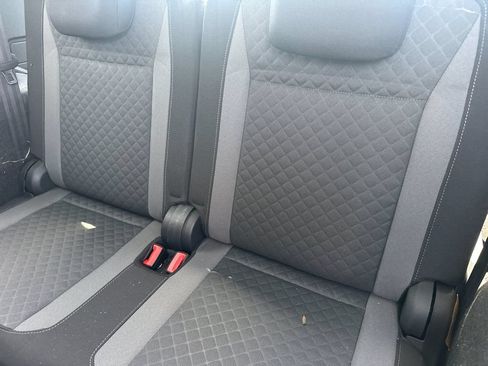 Used 2018 Volkswagen Tiguan S FWD image 14