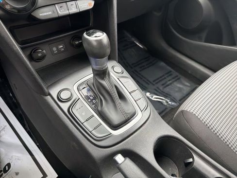 Used 2020 Hyundai Kona SEL image 25