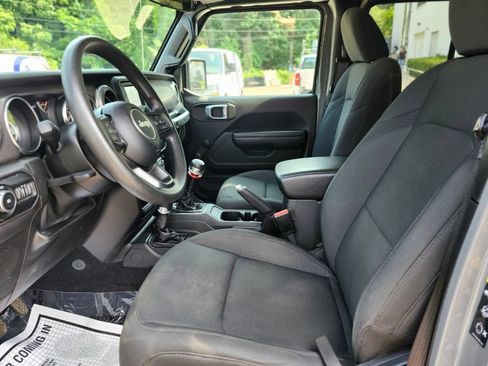 Used 2021 Jeep Wrangler Unlimited Sport AWD/4WD image 17