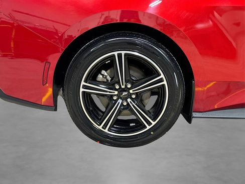 Used 2024 Ford Mustang Premium image 19