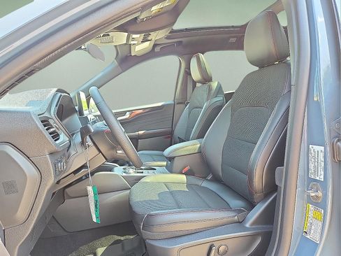 New 2025 Ford Escape ST-Line w/ Equipment Group 301A image 15