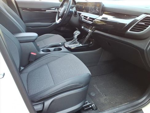 Certified 2025 Kia Seltos S image 8