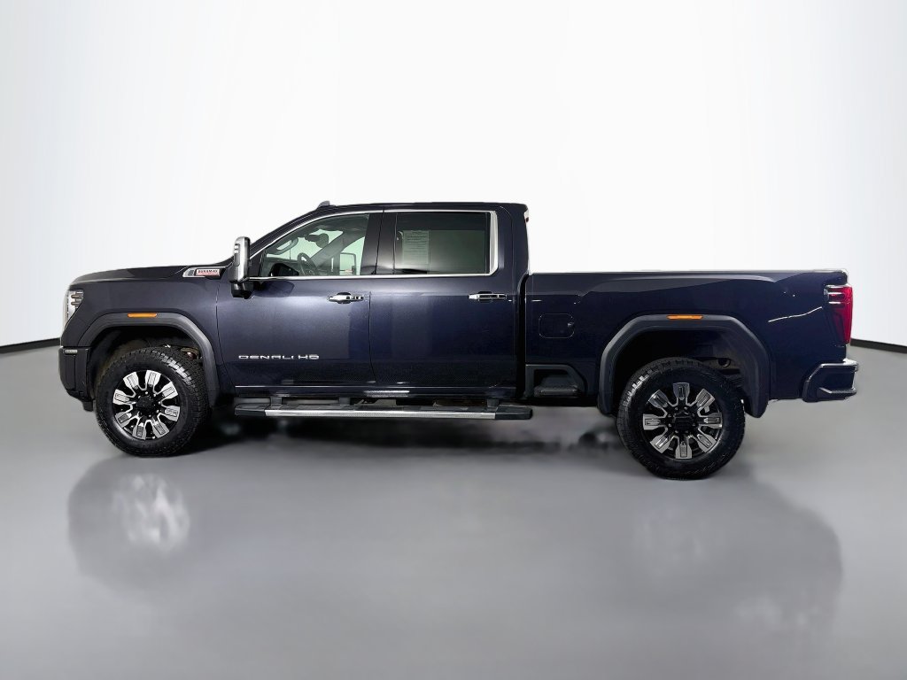 Certified 2024 GMC Sierra 2500 Denali w/ Denali Reserve Package AWD/4WD image 4