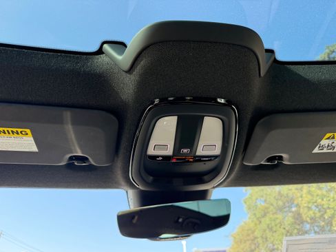Used 2023 Polestar Polestar 2 w/ Pilot Pack AWD/4WD image 22
