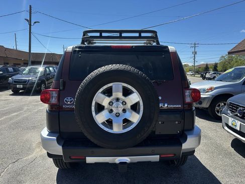 Used 2008 Toyota FJ Cruiser 4WD image 8