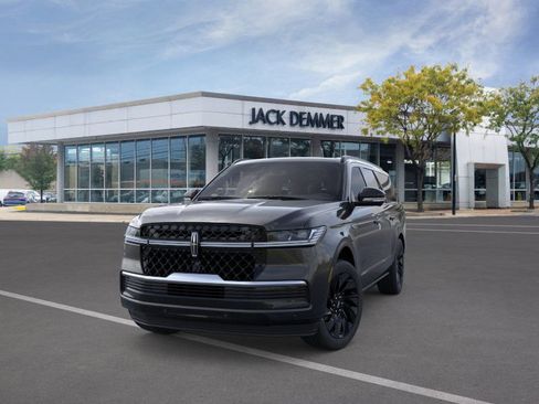 New 2026 Lincoln Navigator L Reserve w/ Jet Appearance Package image 2