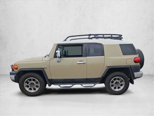 Used 2012 Toyota FJ Cruiser 2WD w/ Convenience Pkg image 8