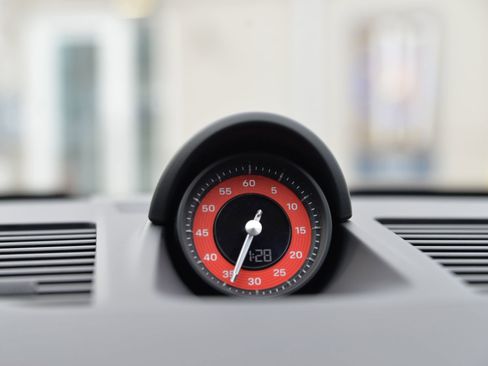 Certified 2024 Porsche 911 Carrera image 28