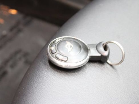 Used 2012 MINI Cooper Convertible FWD image 11