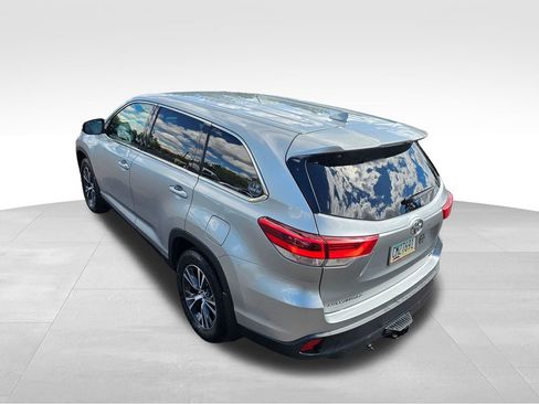 Used 2019 Toyota Highlander Plus image 9