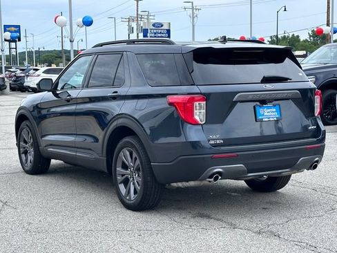Certified 2024 Ford Explorer XLT w/ Equipment Group 202A AWD/4WD image 5