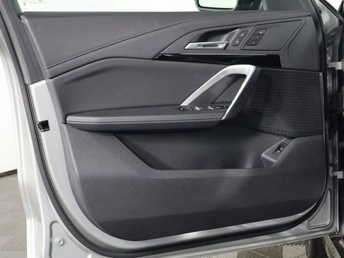 Used 2025 BMW X1 xDrive28i w/ Convenience Package image 12