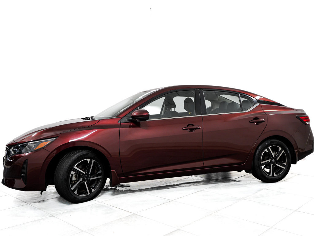 Used 2024 Nissan Sentra SV FWD image 4
