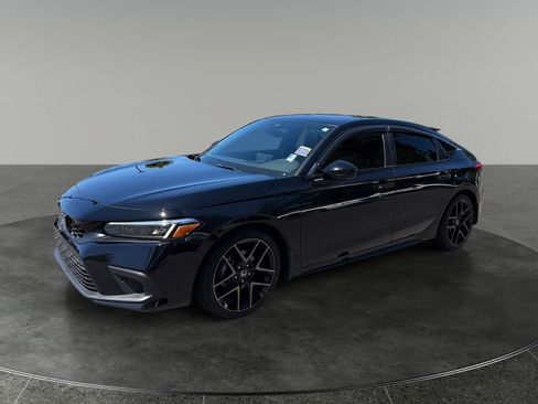 Used 2024 Honda Civic Sport Touring image 3