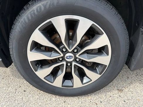 Used 2024 Subaru Outback Limited XT w/ Popular Package #2 AWD/4WD image 9