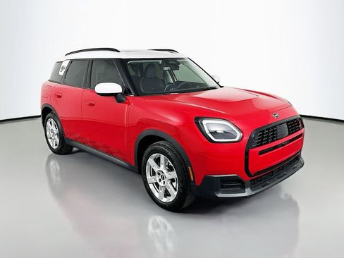 Certified 2025 MINI Cooper Countryman S image 3