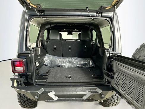 New 2025 Jeep Wrangler Unlimited Sport image 26