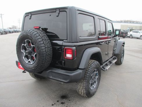 Used 2019 Jeep Wrangler Unlimited Sport S image 4