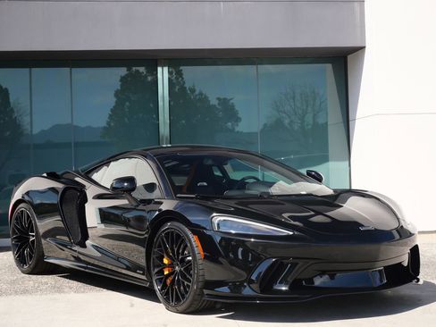 New 2026 McLaren GTS image 1