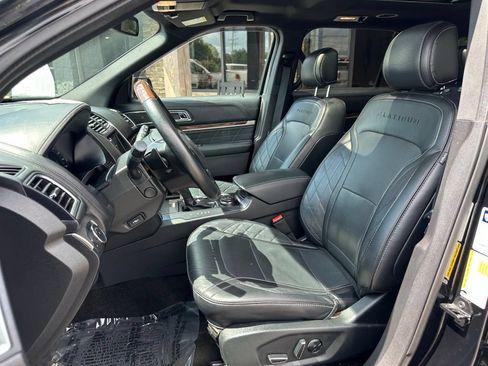 Used 2017 Ford Explorer Platinum AWD/4WD image 15