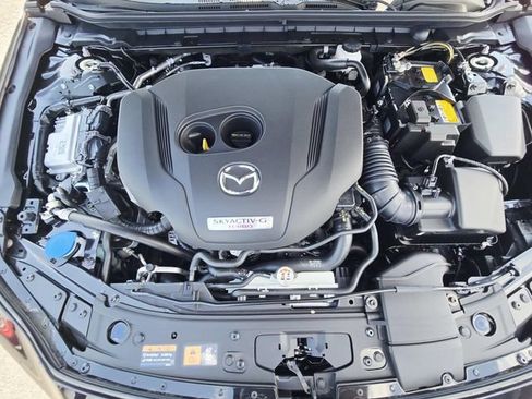 New 2026 MAZDA MAZDA3 Hatchback w/Premium Plus Pkg AWD/4WD image 15