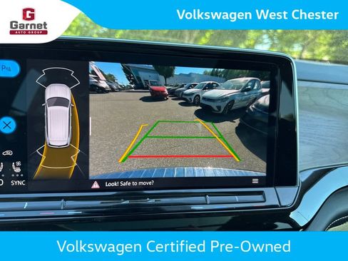 Certified 2024 Volkswagen Atlas SE w/ Panoramic Sunroof Package AWD/4WD image 17