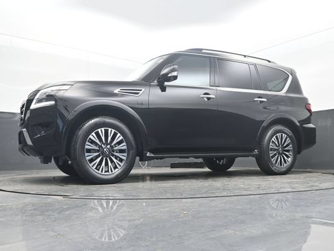 Used 2022 Nissan Armada SL w/ Midnight Edition Package RWD image 29