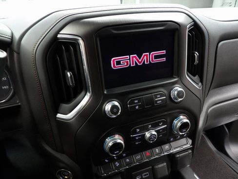 Used 2021 GMC Sierra 1500 AT4 image 15