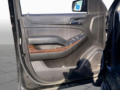 Used 2019 Chevrolet Tahoe LT AWD/4WD image 22