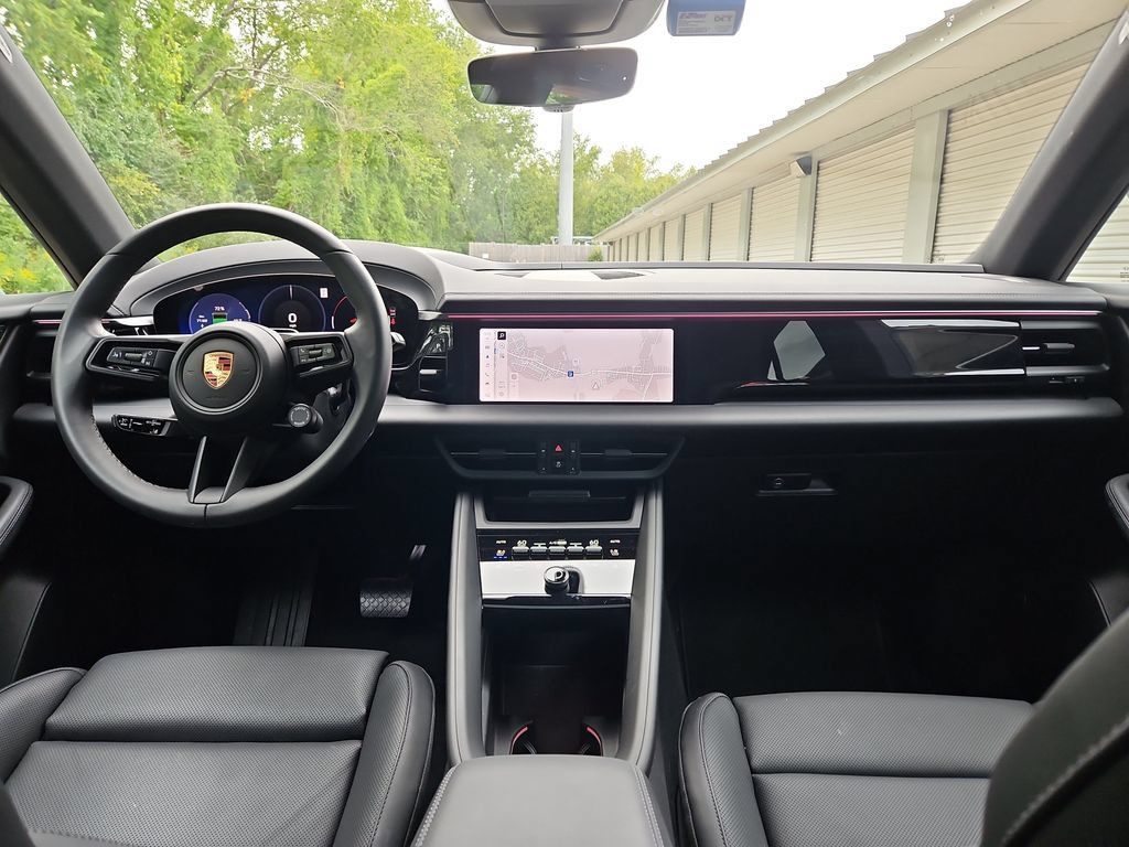 Certified 2026 Porsche Macan 4 Electric AWD/4WD image 12
