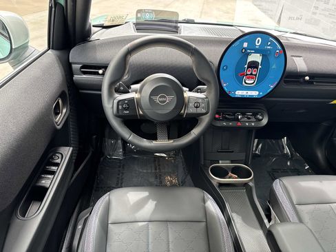 Certified 2026 MINI Cooper S FWD image 8