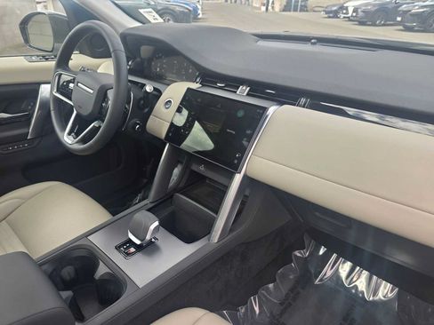 Used 2025 Land Rover Discovery Sport S AWD/4WD image 11