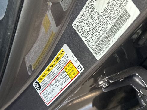 Used 2023 Acura TLX FWD image 36