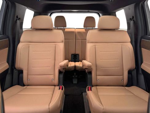 New 2026 Hyundai Santa Fe Limited FWD image 16