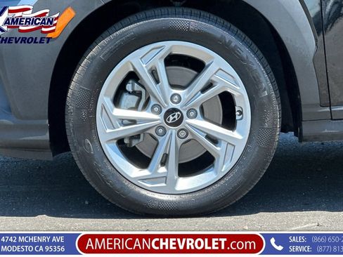 Used 2023 Hyundai Kona SEL w/ Cargo Package AWD/4WD image 36