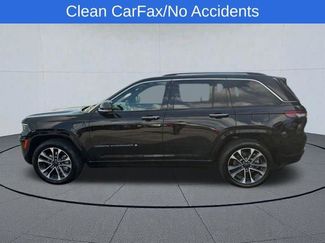 Used 2022 Jeep Grand Cherokee Overland w/ Luxury Tech Group IV AWD/4WD video 2