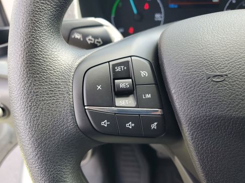 New 2025 Ford E-Transit 148 Medium Roof w/ Load Area Protection Package image 16