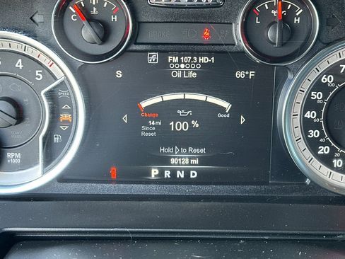 Used 2018 RAM 1500 Laramie w/ Convenience Group image 26