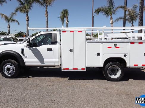 Used 2020 Ford F450 XL w/ Power Equipment Group image 5