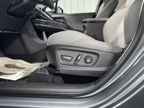 New 2026 Toyota C-HR AWD/4WD image 20